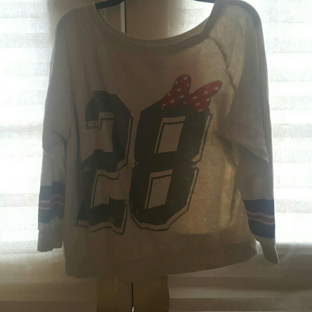 Minnie Pullover - Picture 2 of 3